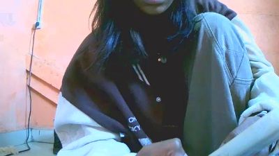 Akira_hikari live cam on Cam4