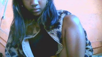 Akira_hikari live cam on Cam4