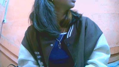 Akira_hikari live cam on Cam4
