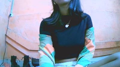 Akira_hikari live cam on Cam4
