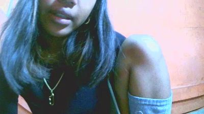 Akira_hikari live cam on Cam4