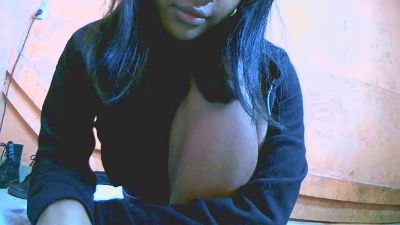 Akira_hikari live cam on Cam4