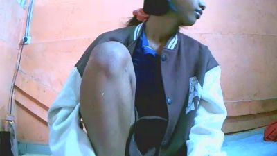 Akira_hikari live cam on Cam4