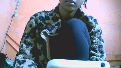Akira_hikari live cam on Cam4