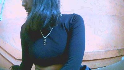 Akira_hikari live cam on Cam4