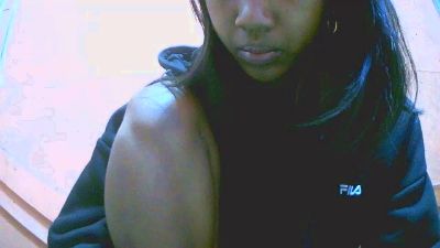 Akira_hikari live cam on Cam4