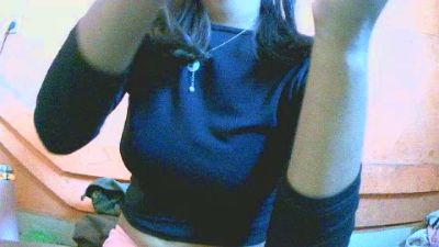Akira_hikari live cam on Cam4