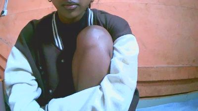 Akira_hikari live cam on Cam4