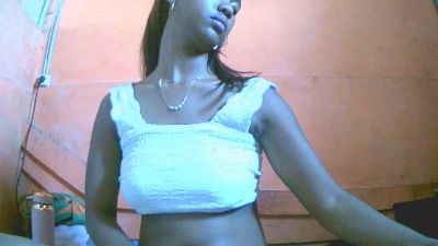 Akira_hikari live cam on Cam4