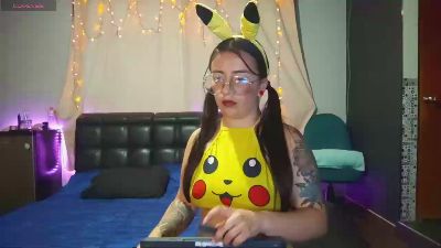 Alaia_soul live cam on Cam4