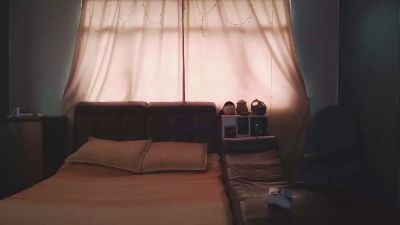 Alaia_soul live cam on Cam4