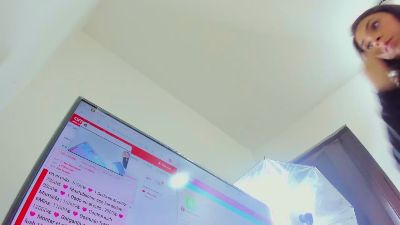 Alaia_wish live cam on Cam4