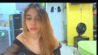 Alaiapink live cam on Cam4