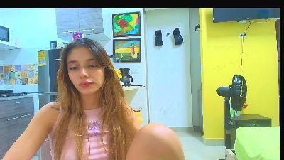Alaiapink live cam on Cam4