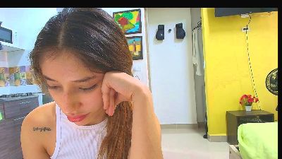 Alaiapink live cam on Cam4