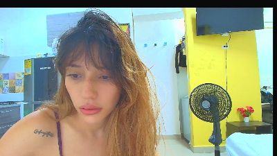 Alaiapink live cam on Cam4
