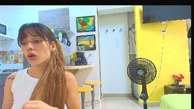 Alaiapink live cam on Cam4