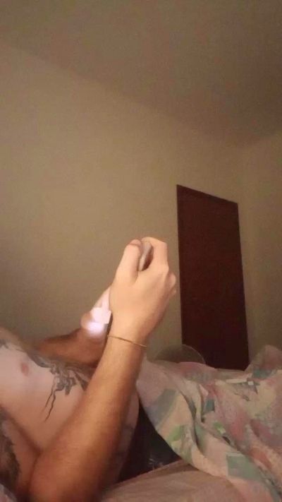 Alan6914 live cam on Cam4