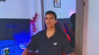Alan_Colthon live cam on Cam4