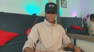 Alan_Colthon live cam on Cam4