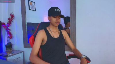 Alan_Colthon live cam on Cam4