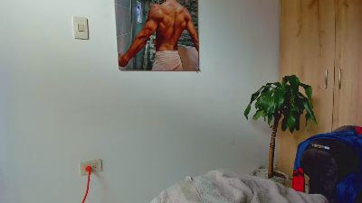 Alan_Pitt1 live cam on Cam4