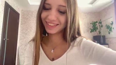 AlanaLoseth live cam on Cam4