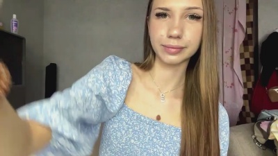 AlanaLoseth live cam on Cam4