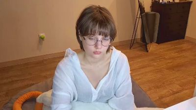 AlanaWademan live cam on Cam4