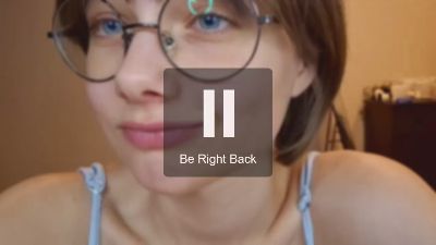 AlanaWademan live cam on Cam4