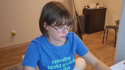 AlanaWademan live cam on Cam4