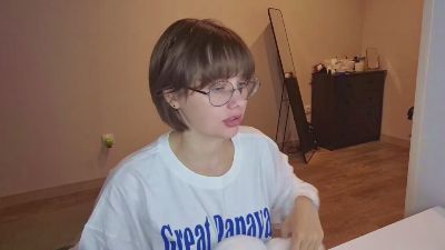 AlanaWademan live cam on Cam4