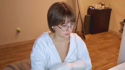 AlanaWademan live cam on Cam4