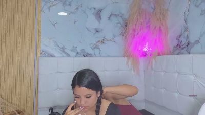 Alana_rode live cam on Cam4