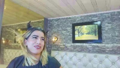 Alana_rode live cam on Cam4