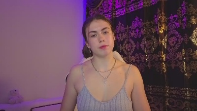 AlaniaaaKitty live cam on Cam4