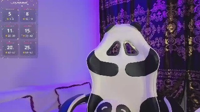 AlaniaaaKitty live cam on Cam4