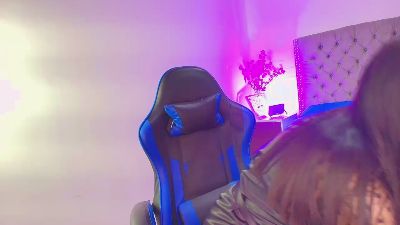 AlannaSwetie live cam on Cam4