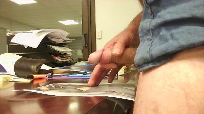 Alastair694u live cam on Cam4