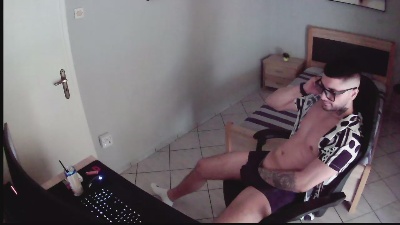 AlbanianFker21 live cam on Cam4