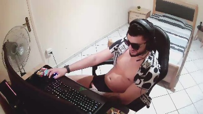AlbanianFker21 live cam on Cam4