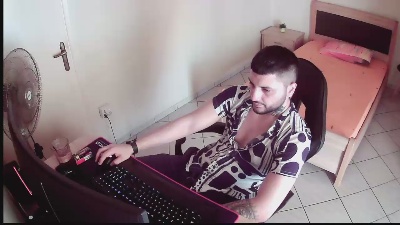 AlbanianFker21 live cam on Cam4