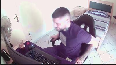 AlbanianFker21 live cam on Cam4