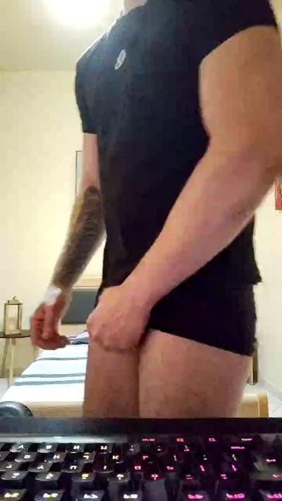 AlbanianFker21 live cam on Cam4