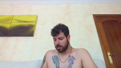 Alber21aa live cam on Cam4