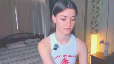 AlbertaHelley live cam on Cam4