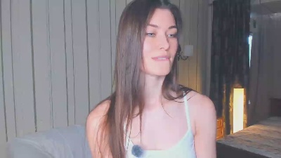 AlbertaHelley live cam on Cam4