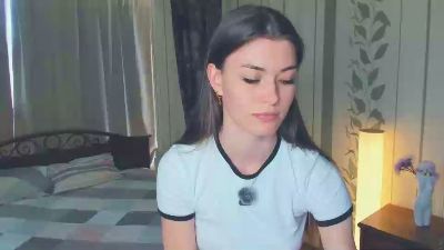 AlbertaHelley live cam on Cam4