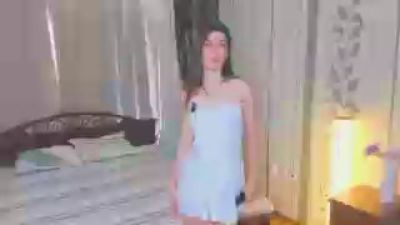 AlbertaHelley live cam on Cam4