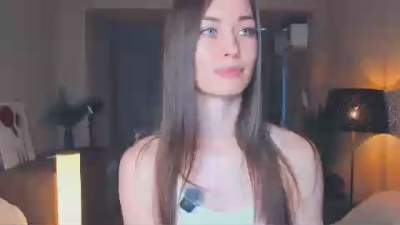AlbertaHelley live cam on Cam4